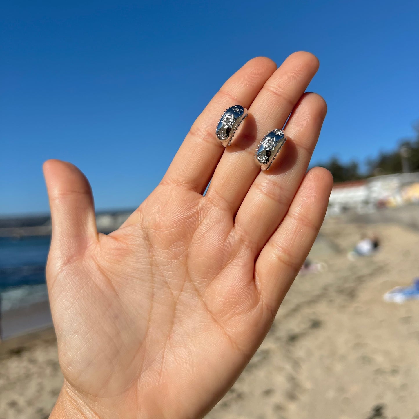 Argollas Puntos Brillantes Silver