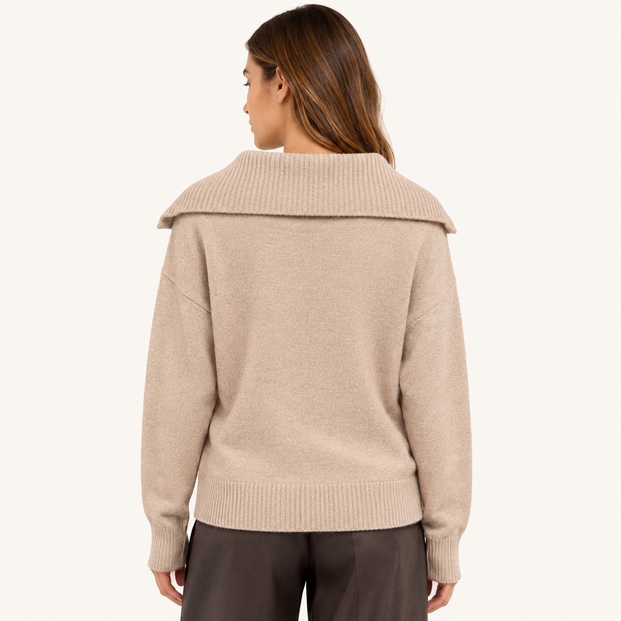 Sweater Botones Cuello V Marrón
