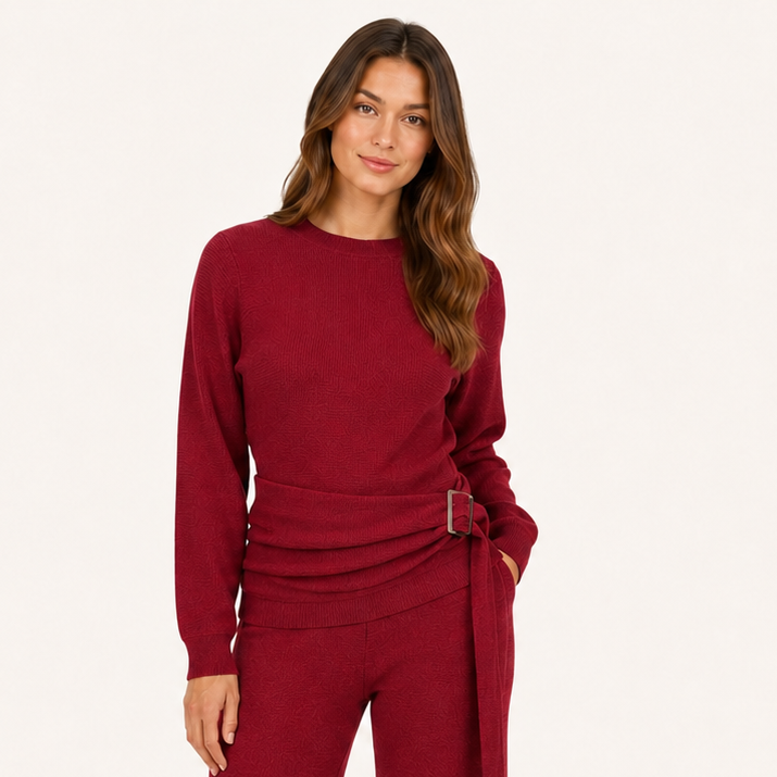 Sweater Tejido Premium con Cinturón Ajustable Burdeo