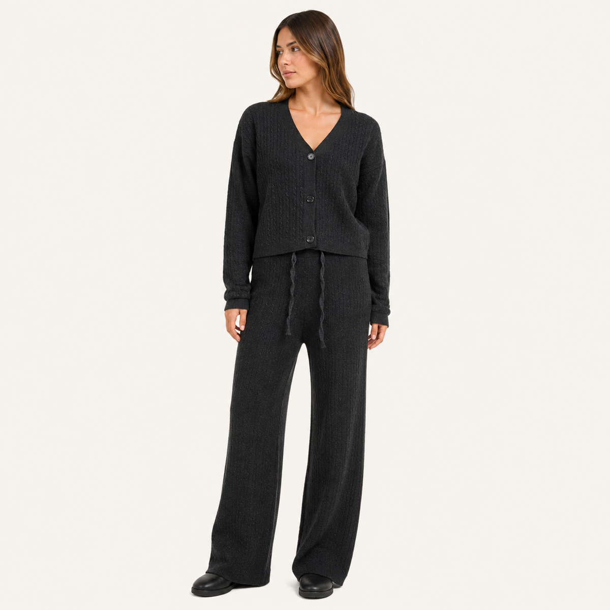 Conjunto Cardigan y Pantalón Forrado Negro
