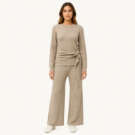 Conjunto Tejido Premium con Cinturón Ajustable y Pantalón Wide Leg Beige