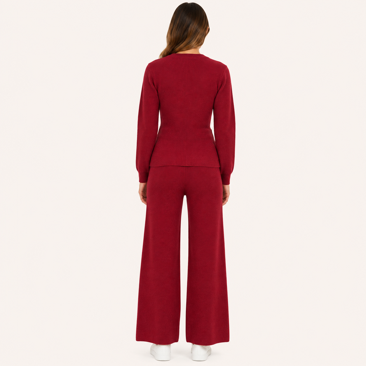 Conjunto Tejido Premium con Cinturón Ajustable y Pantalón Wide Leg Burdeo